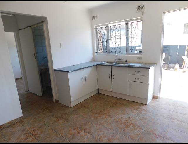 3 BEDROOM APARTMENT TO LET IN BAYVIEW